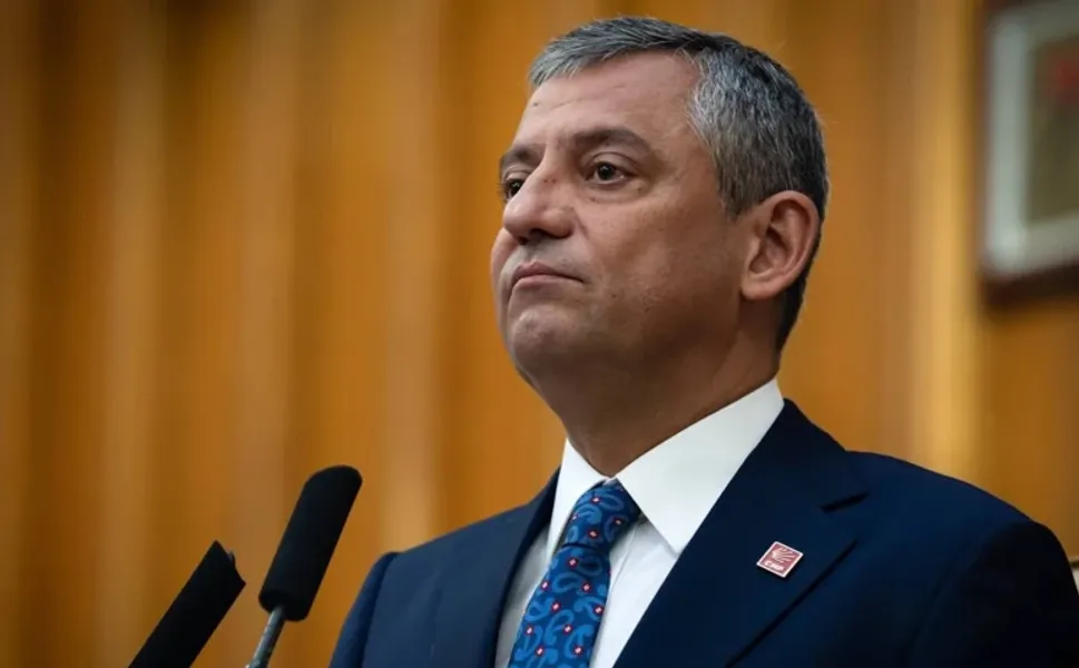 Özgür Özel'den Yeni Parti Sinyali! "Bir Yol Bulamazsak Bir Yol Açarız"