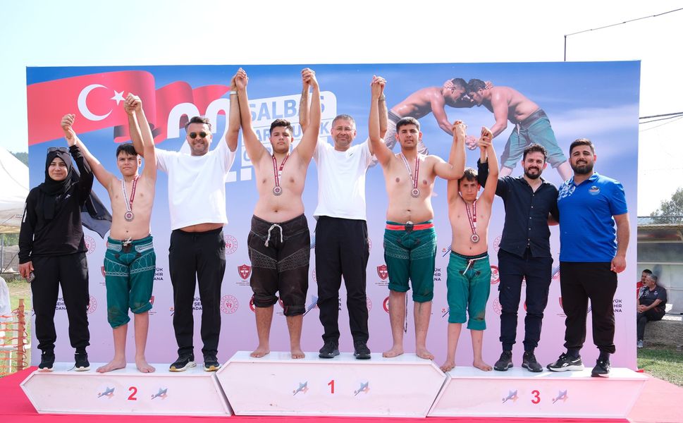 22. Salbaş Karakucak Güreşleri'nde Heyecan Fırtınası Yaşandı