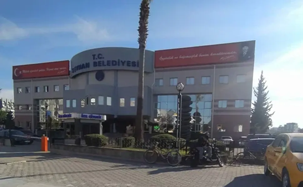 Seyhan’da Değişim Rüzgarı Esiyor: Yeni Görev Değişikliği İddiası