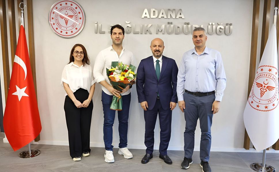Adana'da Sağlıkta Yeni Bir Başarı: YDUS Türkiye Birincisi Adana'dan Çıktı