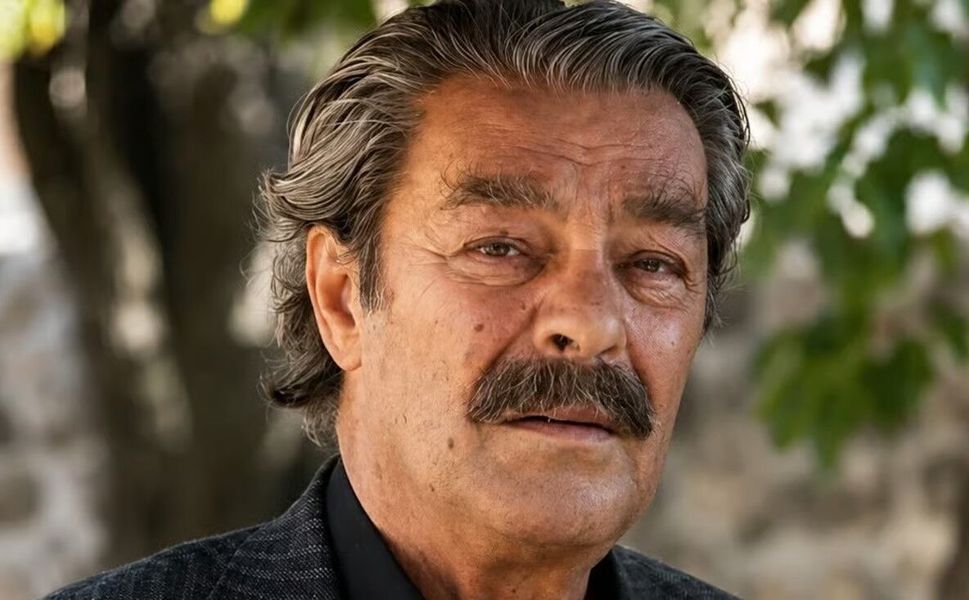 Usta Oyuncu Kadir İnanır Hayatını Kaybetti