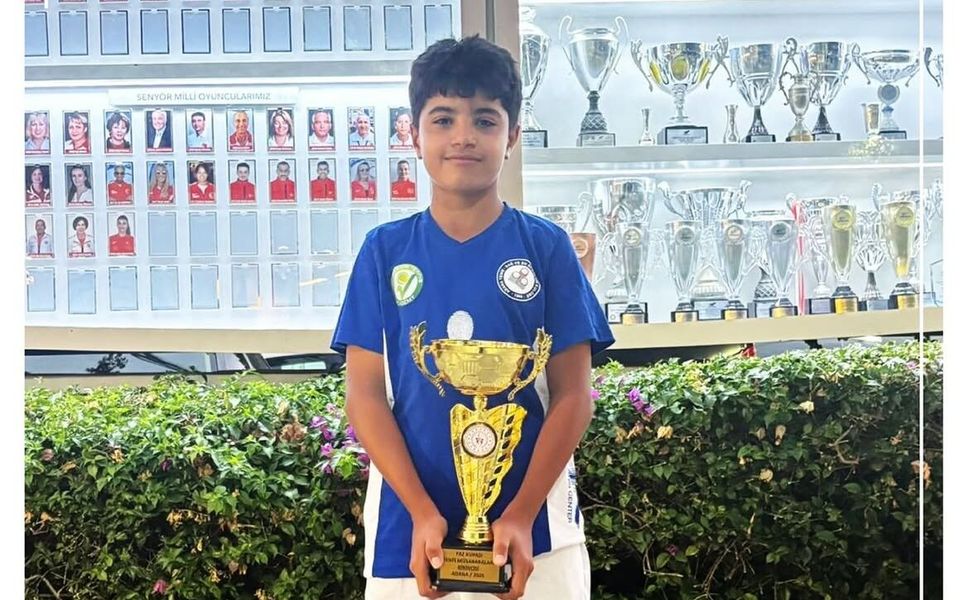 Adana Kortlarının Yeni Şampiyonu: Sarp Yıldız