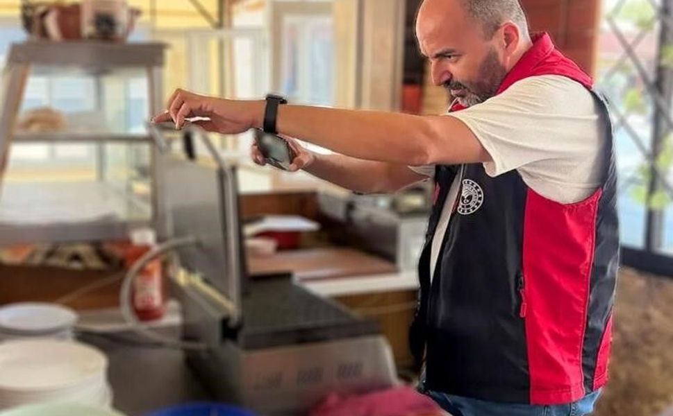 Adana'da Hijyen ve Gıda Güvenliği Kontrolleri Devam Ediyor