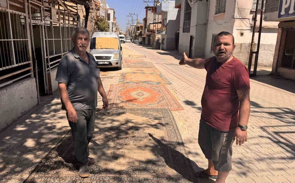 Tozdan Bunalan Mahalle Sakinlerinden Dikkat Çeken Çözüm