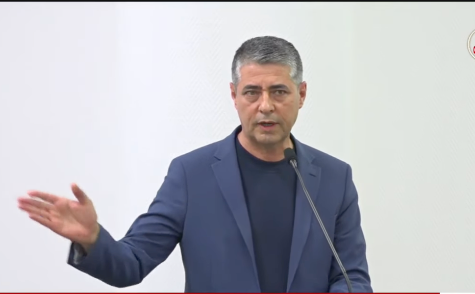 Seyhan Meclisi Gerildi! MHP Grubu Belediyeye Yüklendi