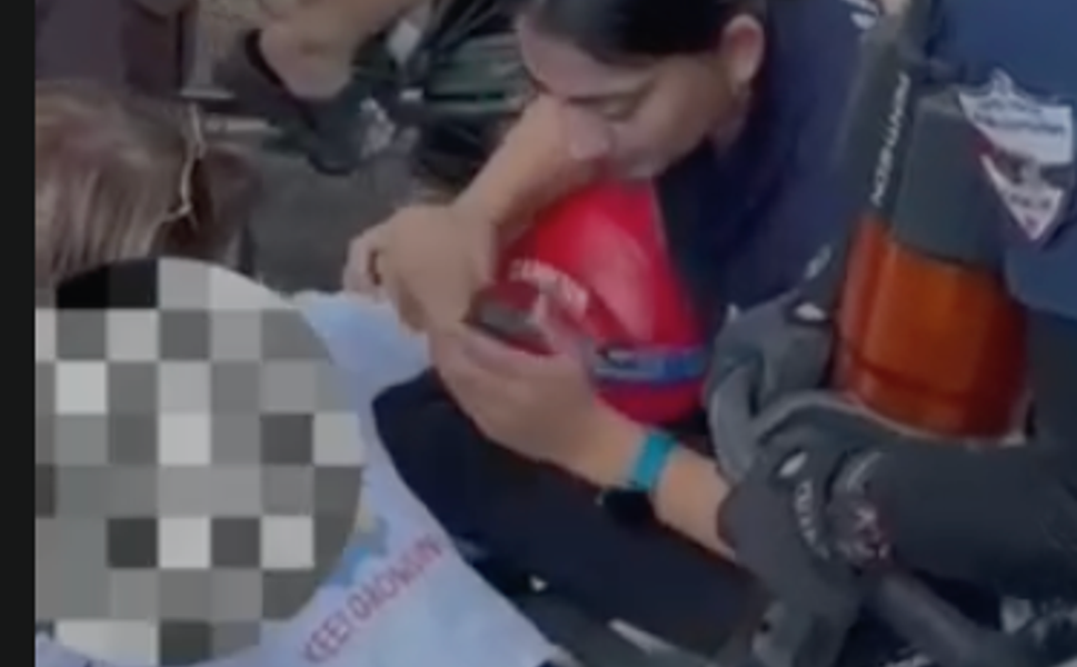 Adana'da Yürekleri Ağza Getiren Olay! Küçük Çocuk Spor Aletine Sıkıştı