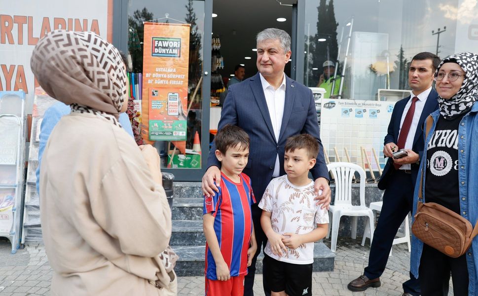 Vali Yavuz Çukurova Esnafıyla Buluştu