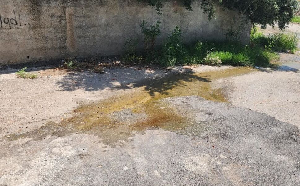 İmamoğlu'nda 40 Gündür Süren İçme Suyu Kaçağı Tepki Çekiyor
