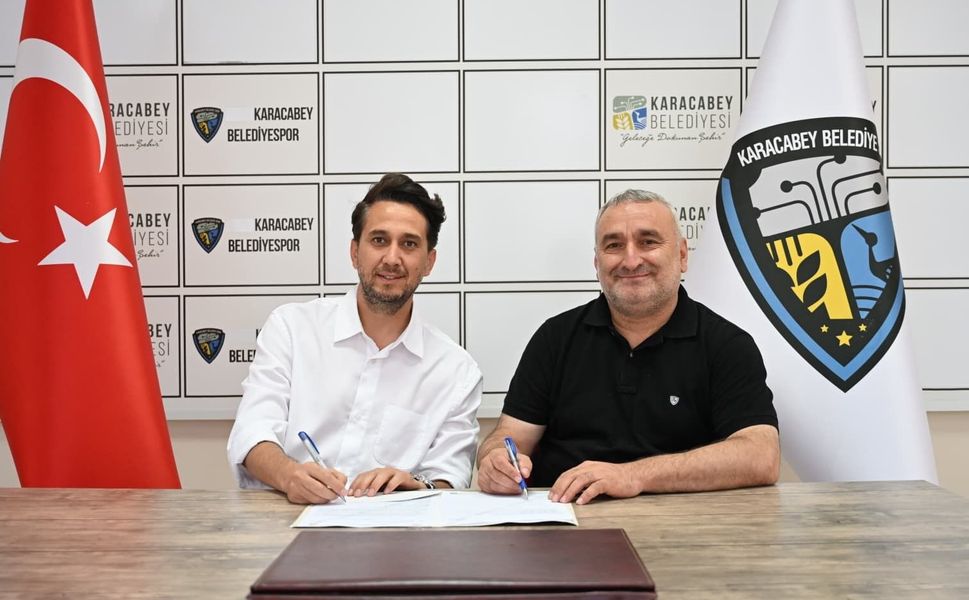 Adanalı Antrenör Ramazan Çelik, Karacabey’e İmza Attı… Oldu