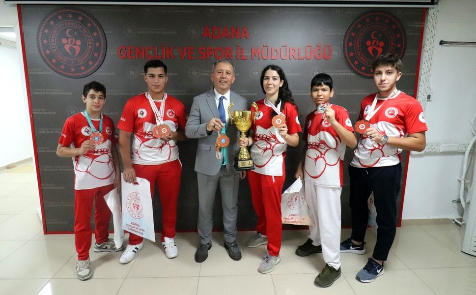 Adanalı Kick Boksçulardan Madalya Yağmuru