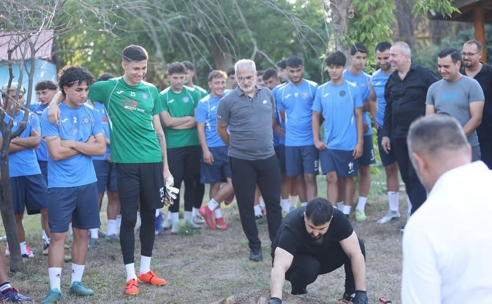 Adana Demirspor'da Yeni Sezon Öncesi Kurban Kesildi