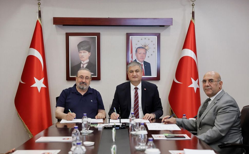 Yüreğir'de Yeni Eğitim Yuvasının Adı 'Serhat Kavi Anaokulu' Oldu
