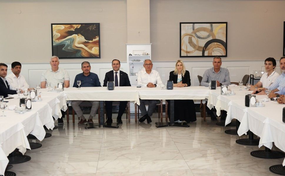 AOSB'de Üniversite-Sanayi İş Birliği İçin Stratejik Zirve
