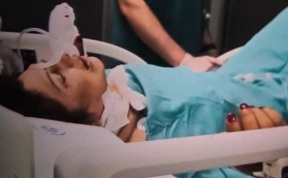 Adana’da Eski Eş Dehşeti: 8 Yerinden Bıçaklanan Kadın Komada