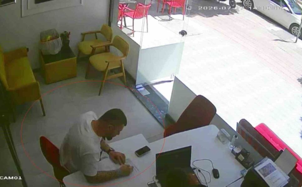 Adana'da Araç Kiralama Yöntemiyle Lüks Otomobil Vurgunu: 8 Araç Kayıp