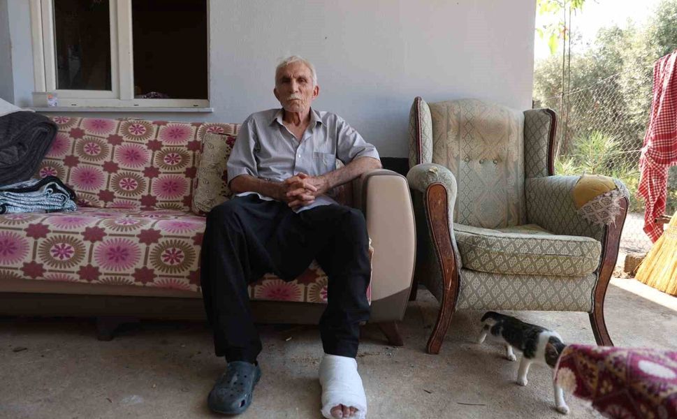 Kozan'da Pes Dedirten Olay! Yaşlı Adama Çarpıp Arkasına Bakmadan Gitti
