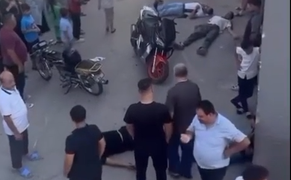 Adana'da Motosikletler Kafa Kafaya Girdi: 4 Kişi Yaralandı