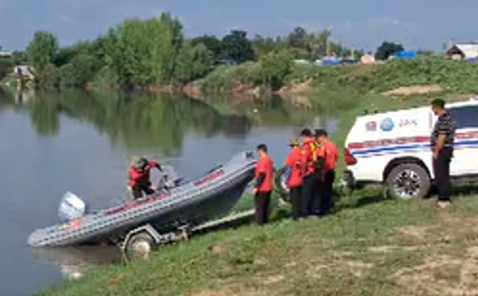Adana'da Acı Bekleyiş: Ceyhan Nehri'nde Kaybolan İki Çocuk İçin Arama Çalışmaları İkinci Gününde