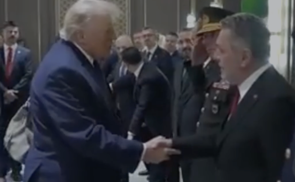 Trump’ın Asker Selamı Verdiği Korgeneral Adana’ya Atandı