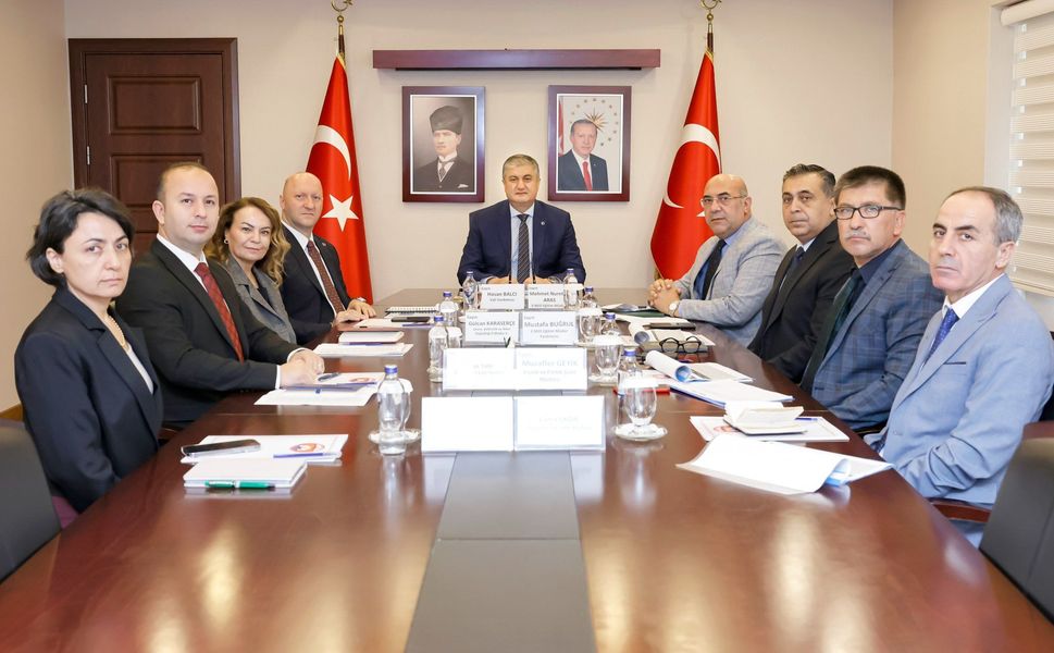Adana'da Eğitim Yatırımları Masaya Yatırıldı