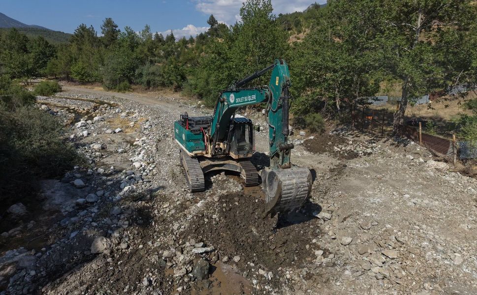 Pozantı’da Taşkın Riskine Karşı Harekete Geçildi!