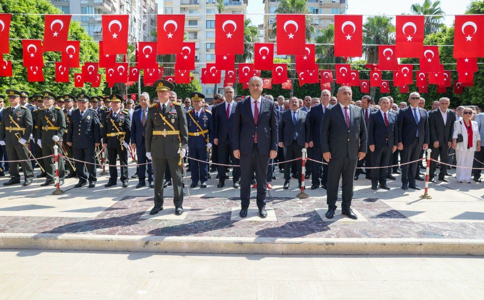 Adana’da 30 Ağustos Coşkusu
