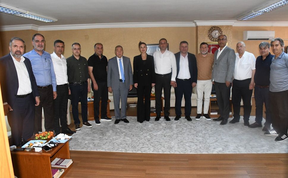 Edip Gülnar “İşçileri Bölgelere Göre Ayırmak Toplumsal Dengeleri Bozar”
