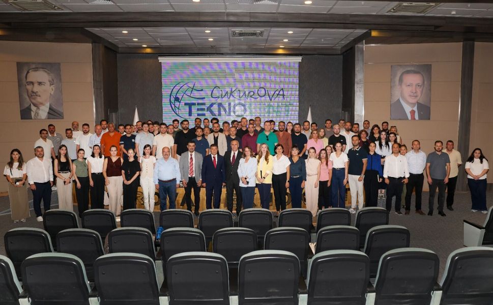 Adana’da Kamu Personeline Yönelik Yapay Zekâ Eğitim Programı Başladı