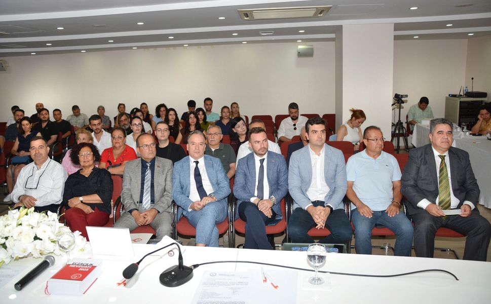 Adana Eczacı Odası Genel Kurulu’nda Gündem İstihdam ve İlaç Erişimi