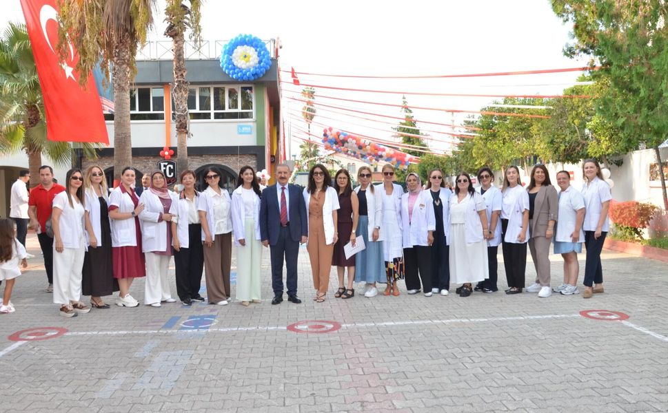 Adana Final Okulları’nda İlk Ders Zili: 47 Yıllık Tecrübe, 5,5 Milyon Mezun