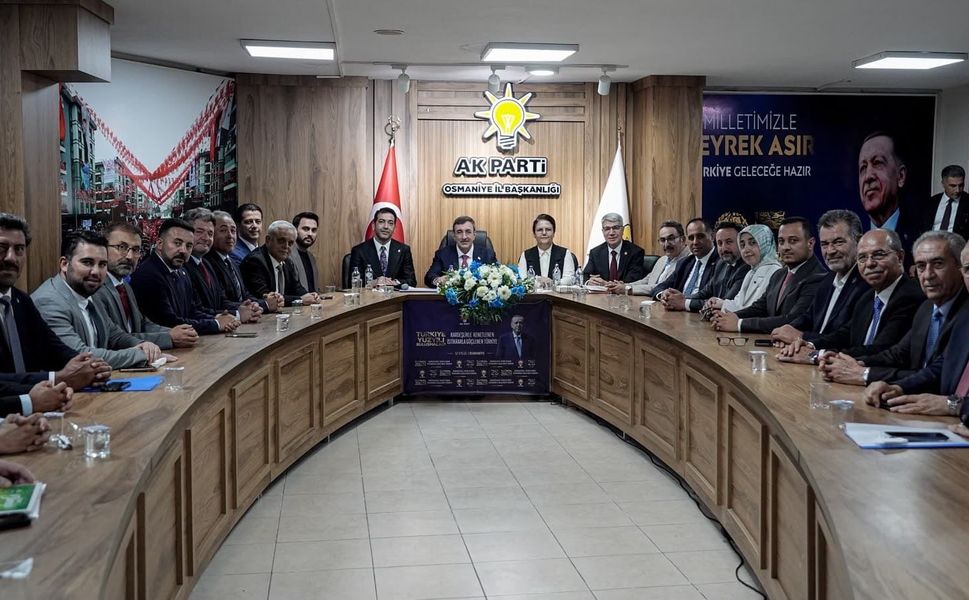 Abdullah Doğru Osmaniye’de! Cevdet Yılmaz ile Aynı Programda