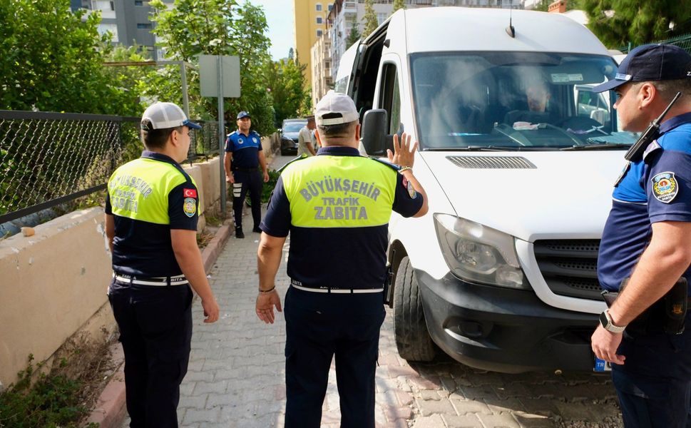 Adana Büyükşehir Belediyesi’nden Okul Servislerine Sıkı Denetim