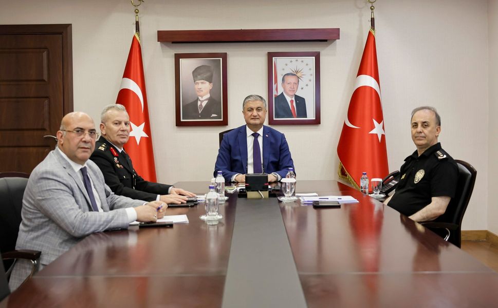 Vali Mustafa Yavuz, Yeni Eğitim-Öğretim Yılı "Okul Güvenliği" Zirvesine Katıldı