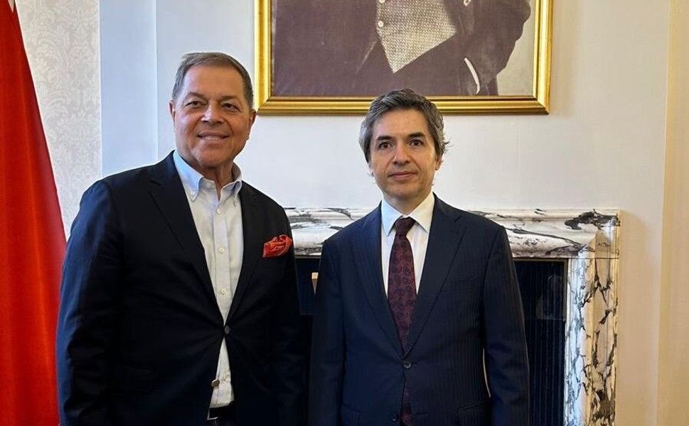 Savaş Çokduygulu, Londra Büyükelçisi Osman Koray Ertaş İle Bir Araya Geldi