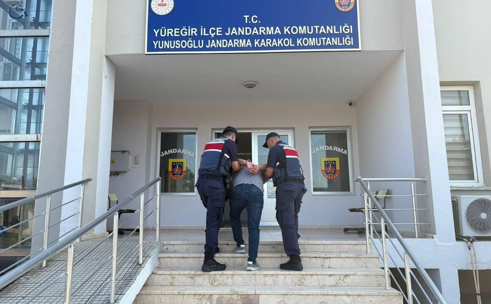Adana’da Aranan Şahıs Operasyonu: 12 Yıl 9 Ay Hapis Cezası Vardı