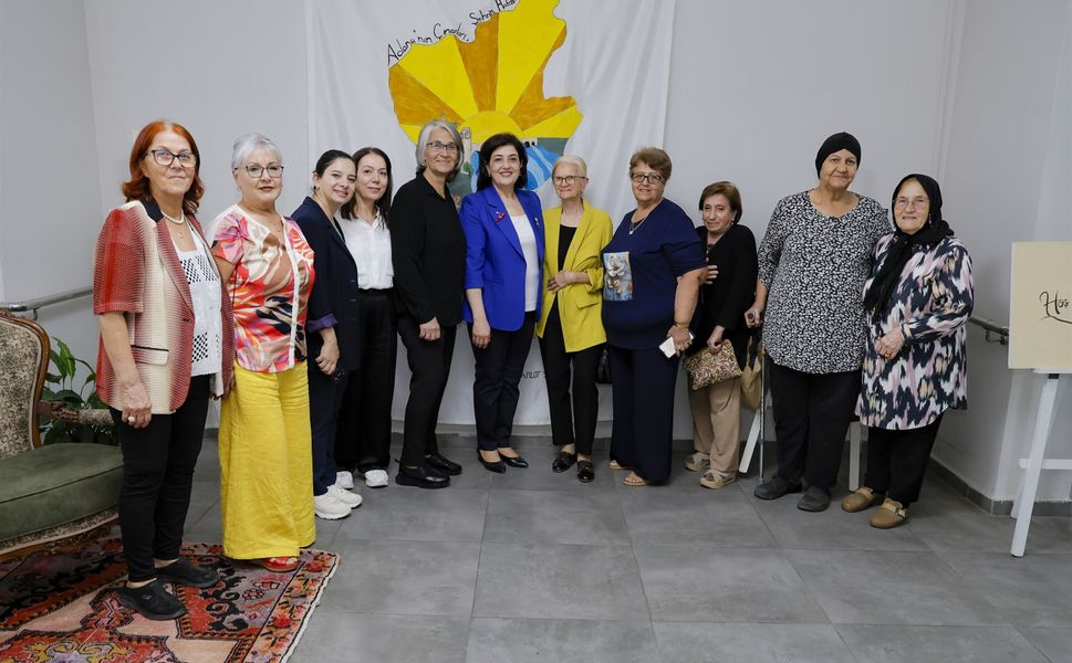 Süreyya Yavuz’dan Huzurevi Ziyareti