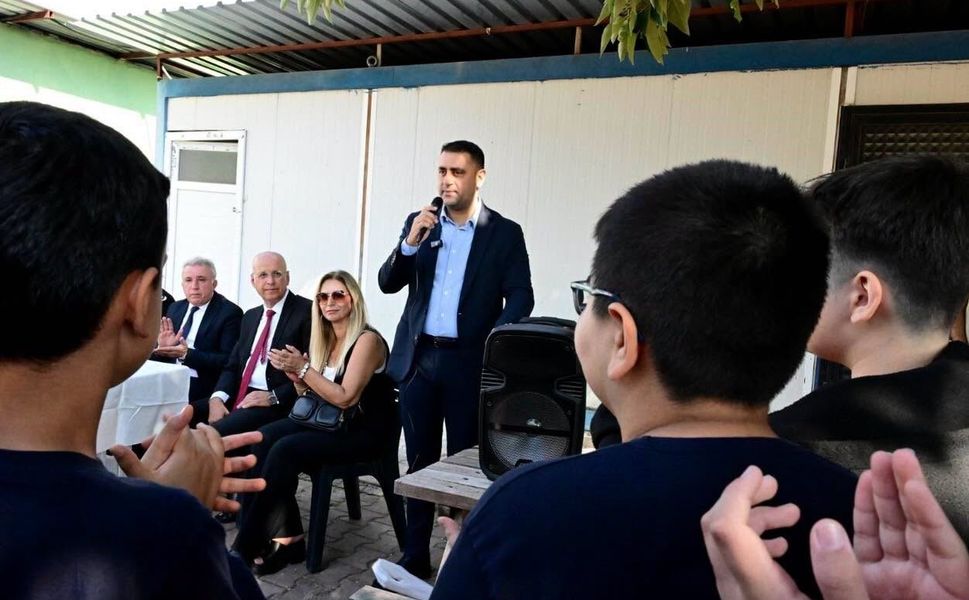 Çukurova’da Çocuklar Hayvanlarla Bir Araya Geldi! Renkli Görüntüler Ortaya Çıktı