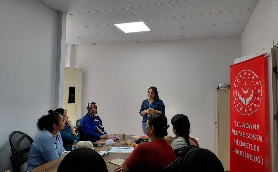 Adana’da Ailelere Medya Kullanımına Yönelik Farkındalık Eğitimi