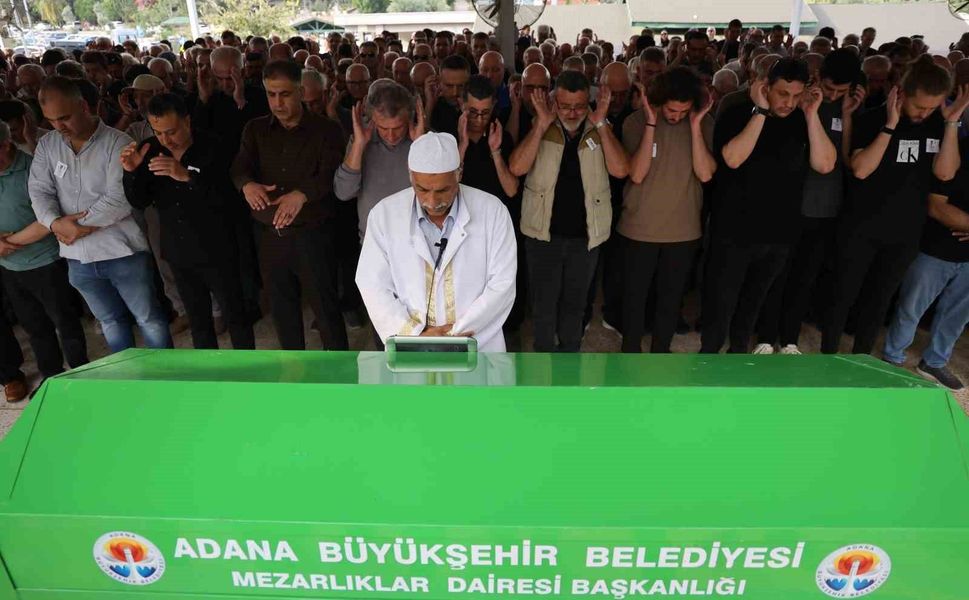 Doktor Şahin Bingüllü Adana’da Gözyaşlarıyla Uğurlandı!