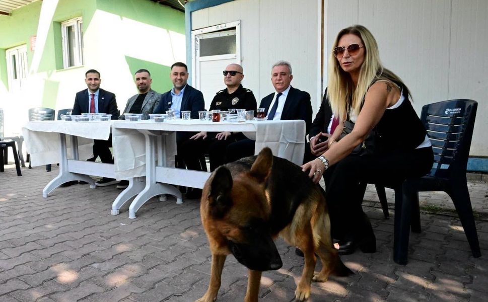 Çukurova Belediyesi’nden Dünya Hayvanları Koruma Günü’nde Anlamlı Buluşma