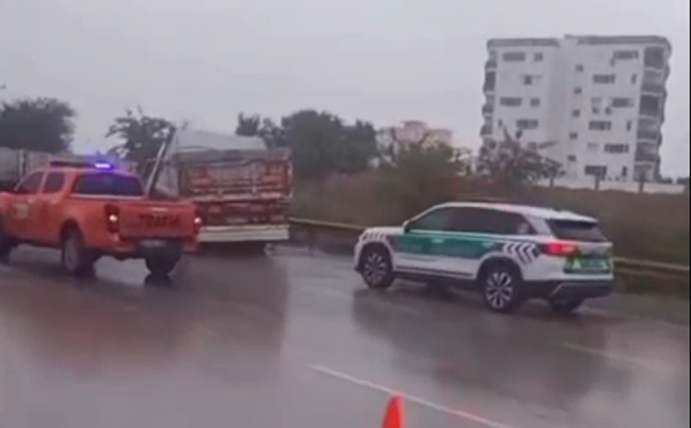 Adana Otoyolunda Yağış Kazayı Beraberinde Getirdi