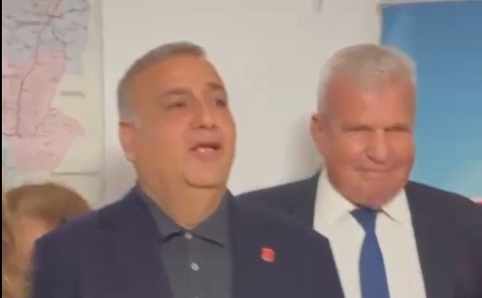 Orhan Bayram’dan Yeni Parti’ye Sert Gönderme: “Gidenler Konforlu Alanı Seçti!”