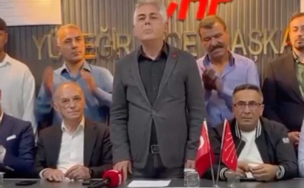 Yeşilyurt’tan Ercan Ekici’ye Çok Sert Sözler: “Yüreğir Halkını Satmıştır”