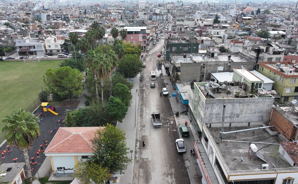 Adana'da Ulaşım Atağı: Şakirpaşa Caddesi ve Güney Kuşak Bulvarı Yenileniyor!