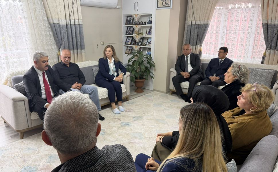 Pozantı’da Duygu Dolu Anlar! Şehit Özel Harekâtçı Erhan Konuk’un Ailesine Anlamlı Ziyaret