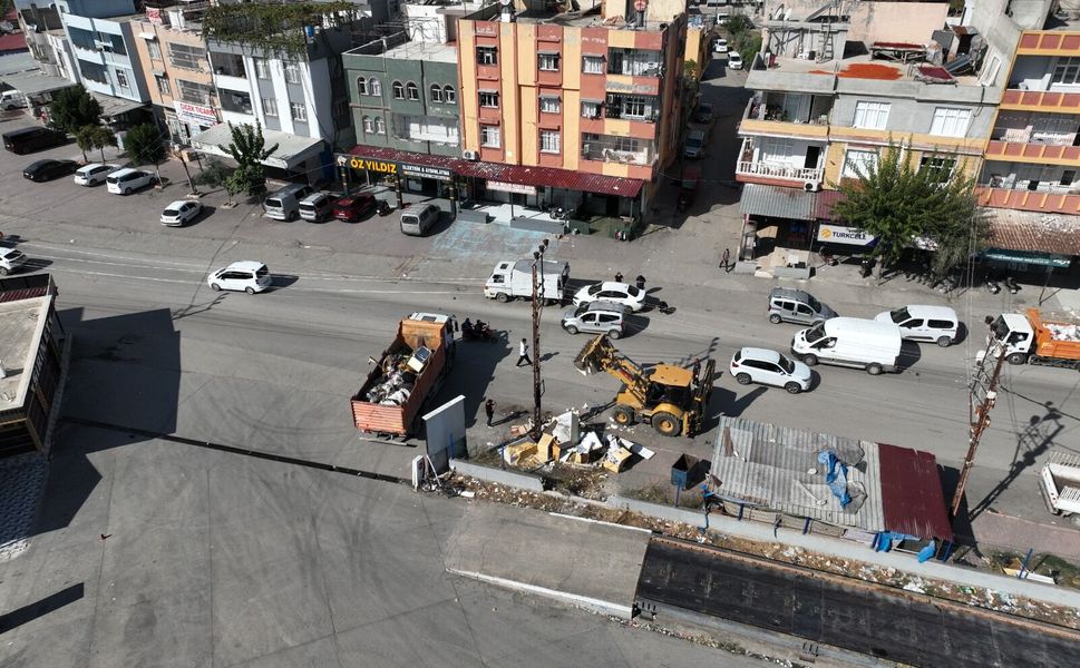 Seyhan Belediyesi’nden Kaçak Moloz Uyarısı: Para Cezası Uygulanacak