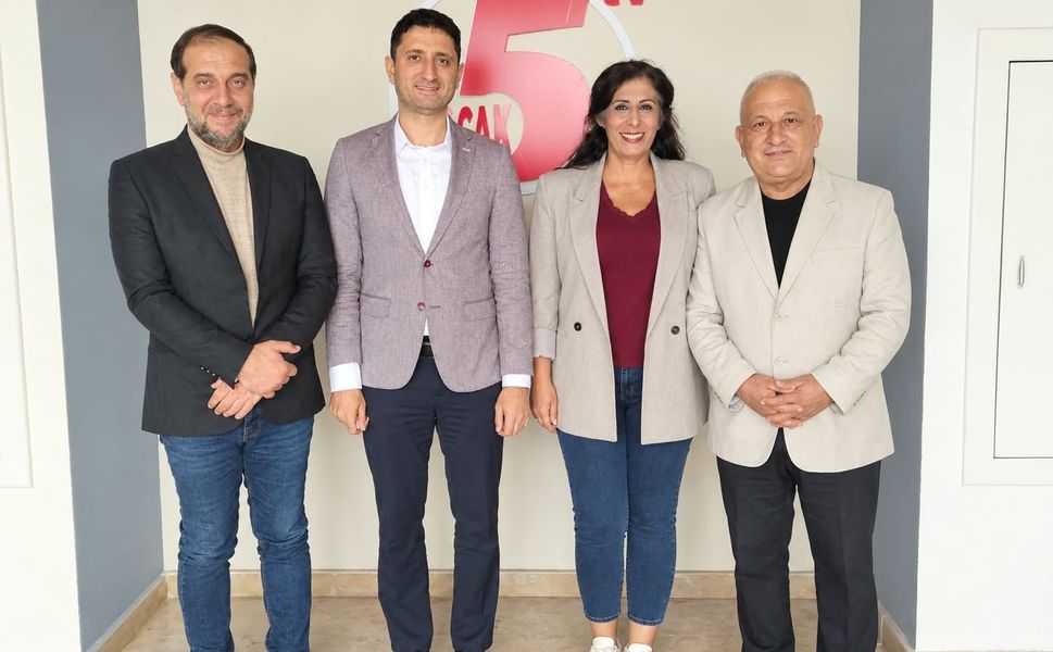 Anahtar Parti Sarıçam İlçe Başkanlığı’ndan 5 Ocak TV’ye Ziyaret