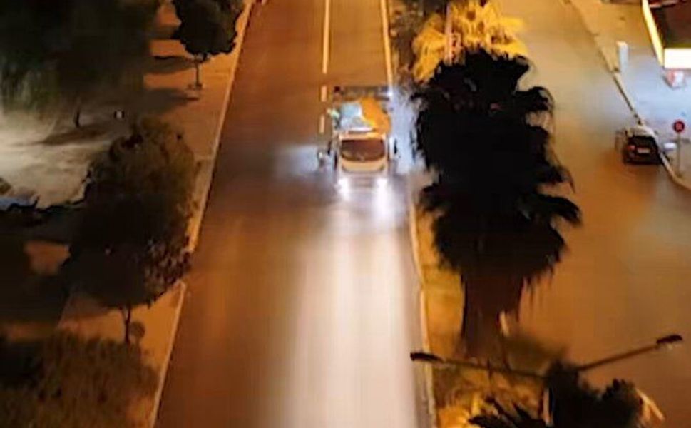 Adana’da O Bulvarda Asfalt Çalışması Tamamlandı! Kaldırımlar Da Yenilendi