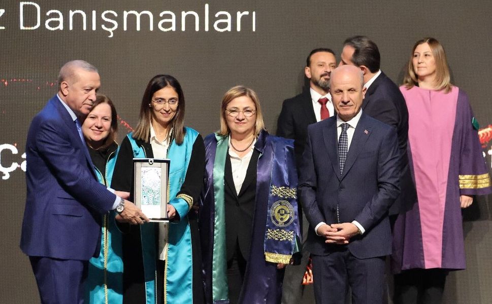 Çukurova Üniversitesine YÖK Üstün Başarı Ödülü Gururu